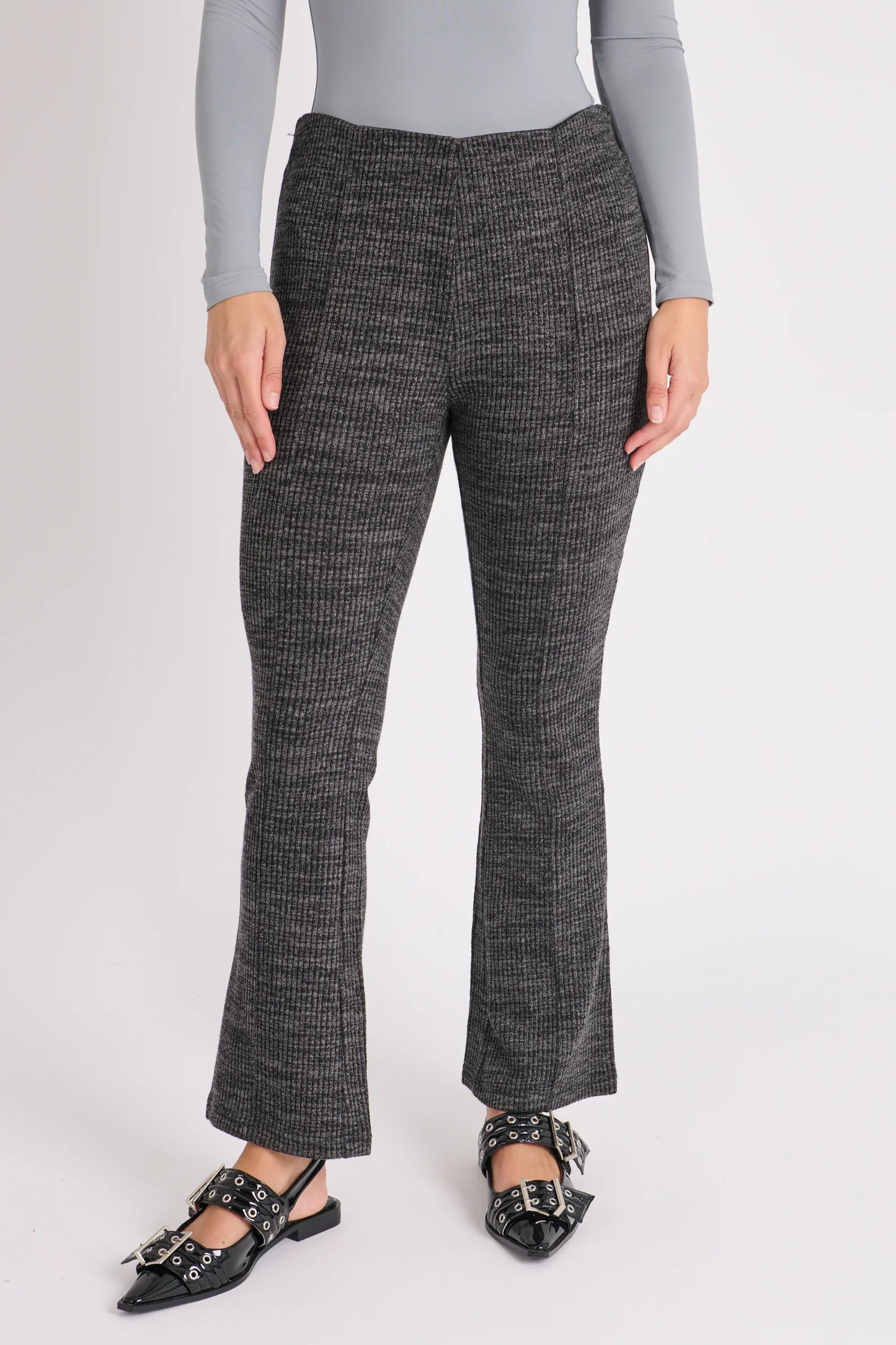 RIBBED FLARED PANT