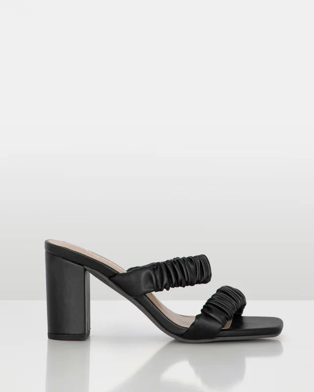EMILEE HEEL