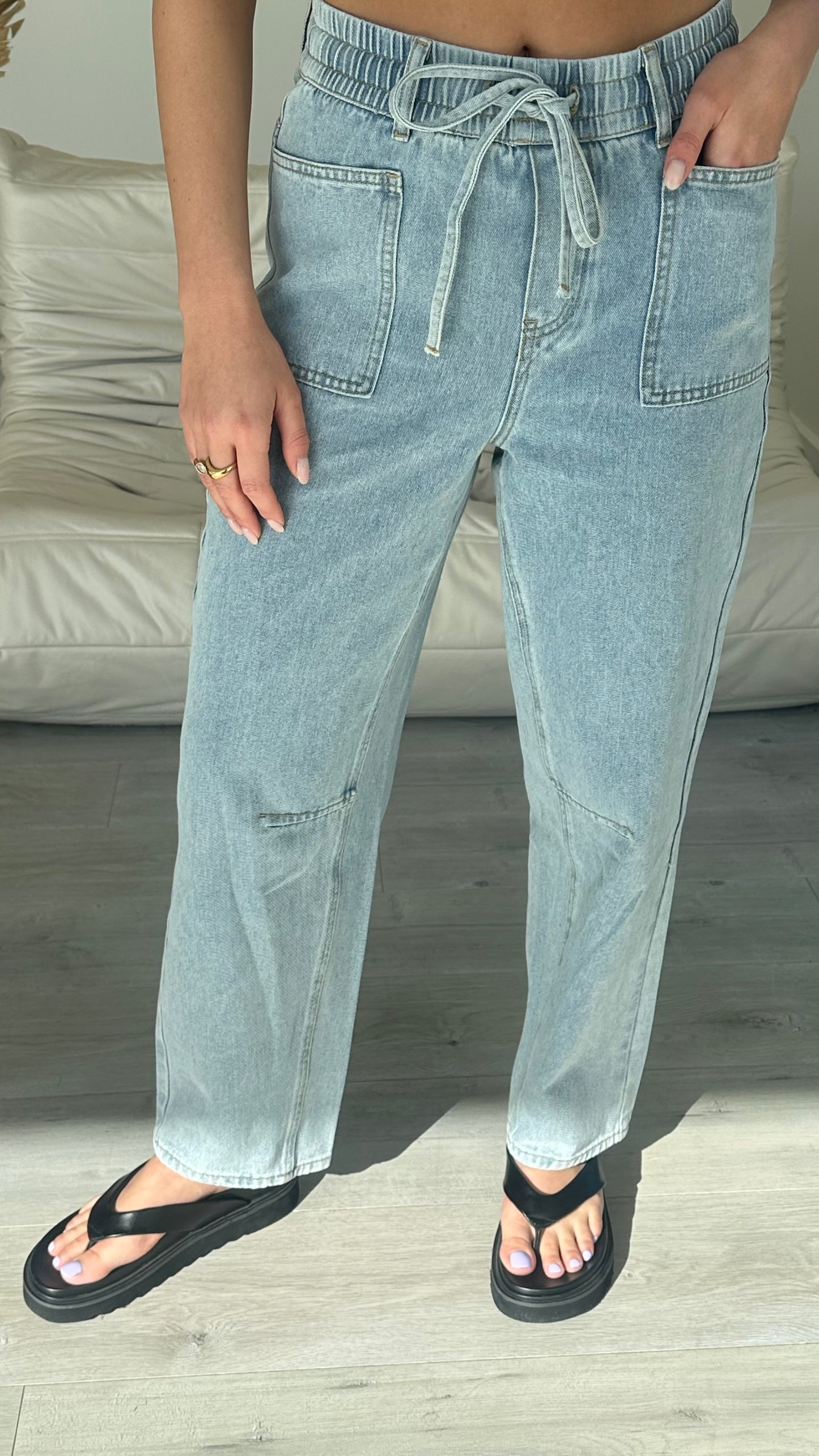 DINA BARREL JEAN