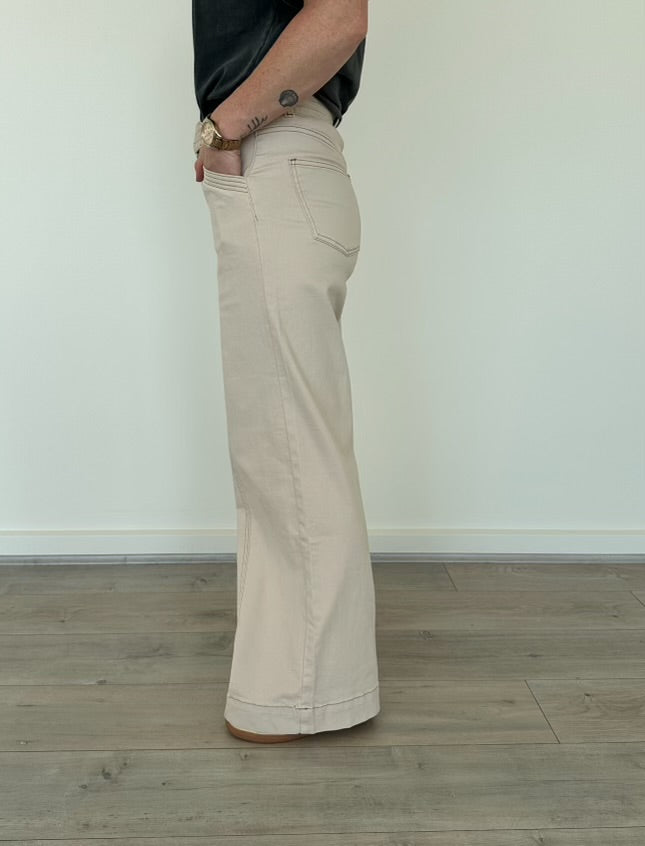 VENICE JEAN