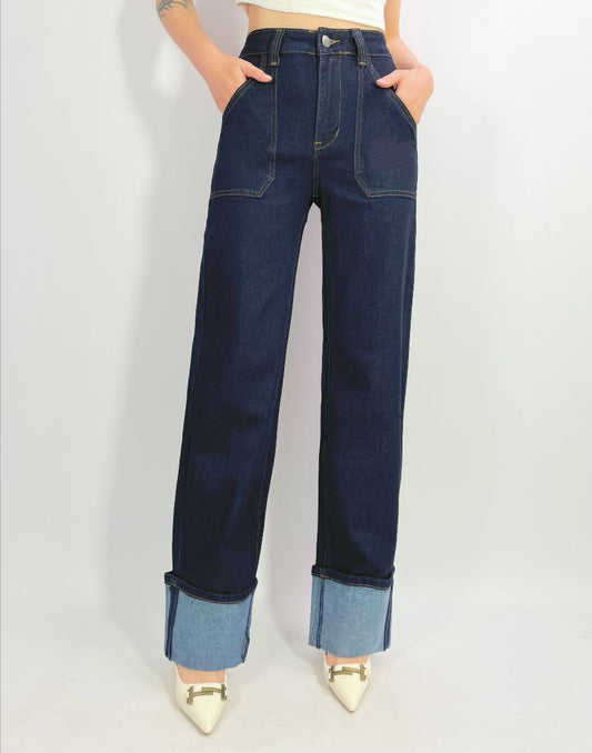 PATCH POCKET STRAIGHT DENIM
