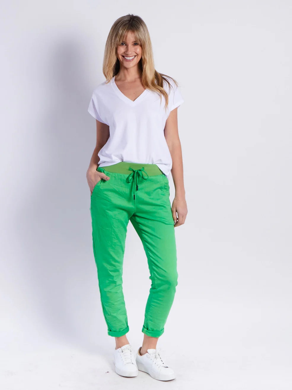 COLOURED CRINKLE DENIM JOGGER