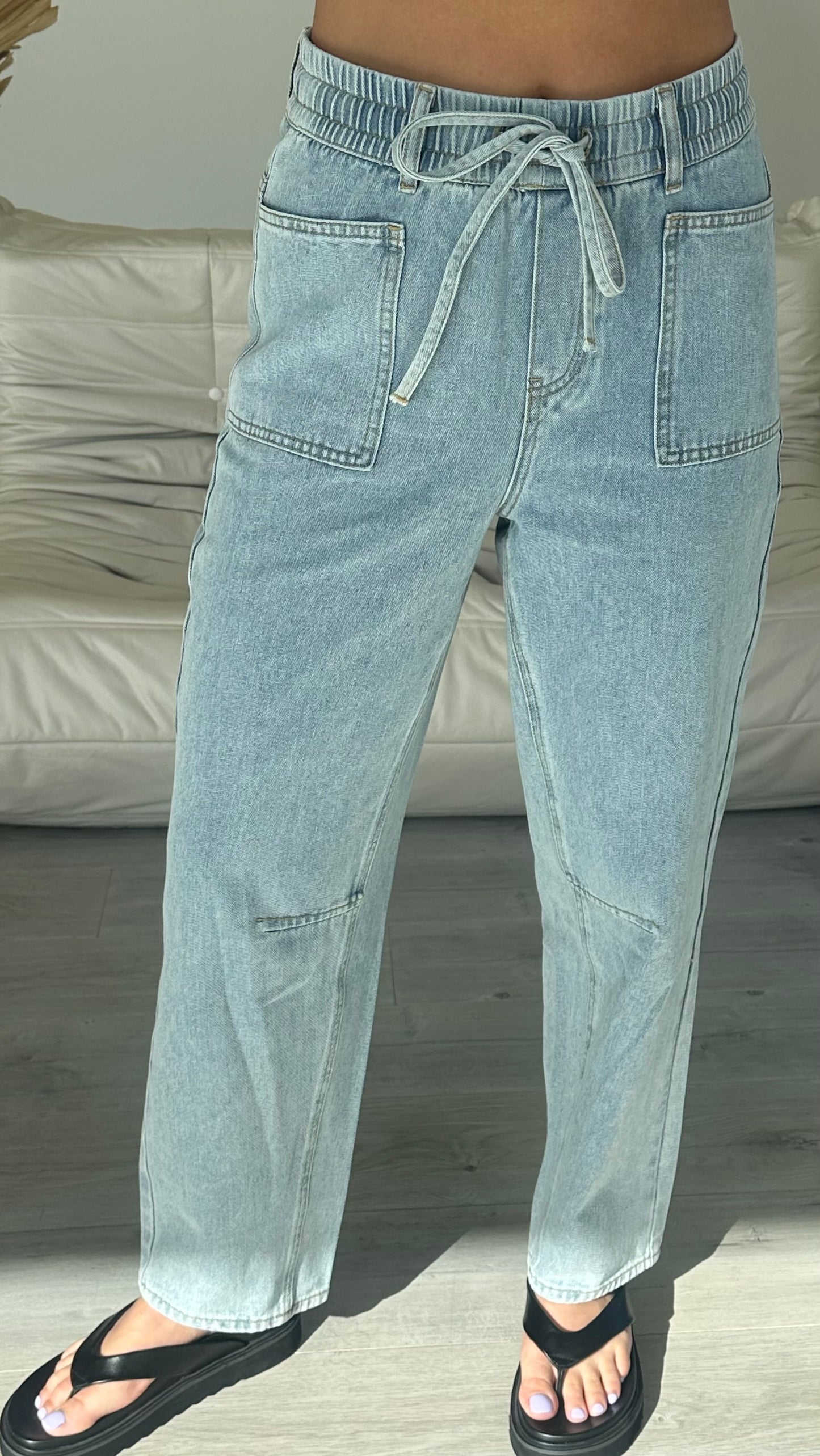 DINA BARREL JEAN