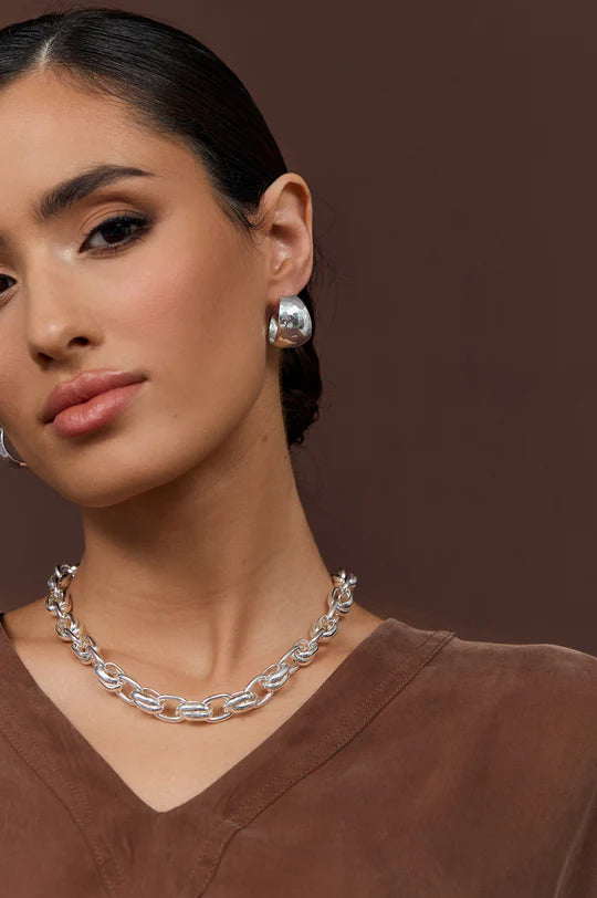 DOUBLE LINK CHAIN NECKLACE