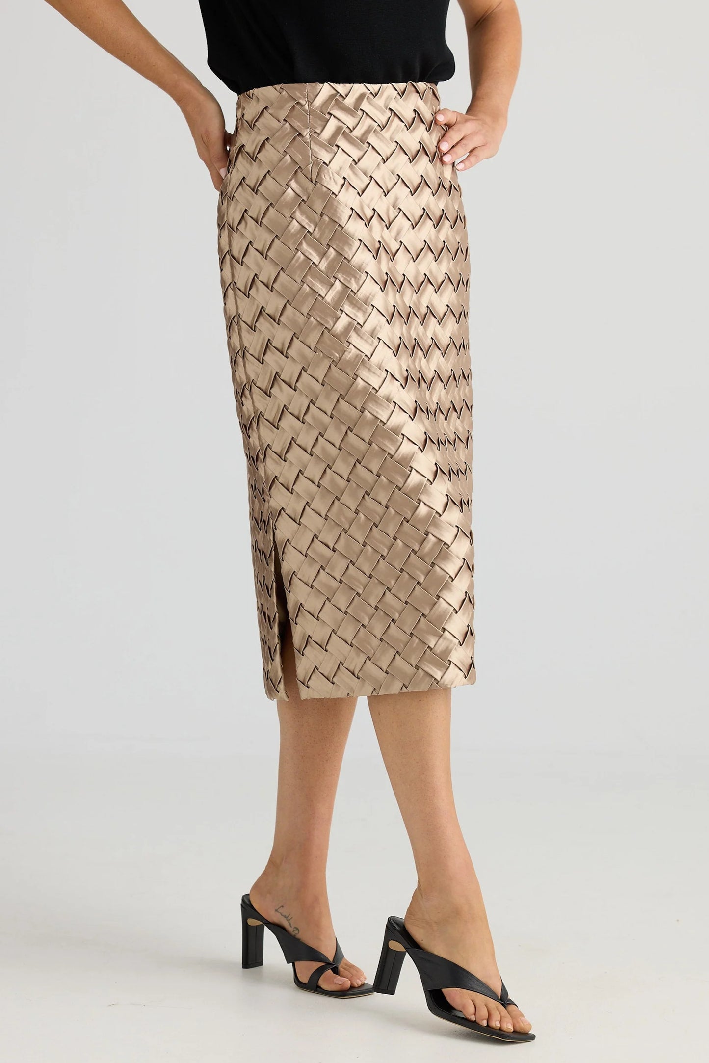 CRISS CROSS SKIRT
