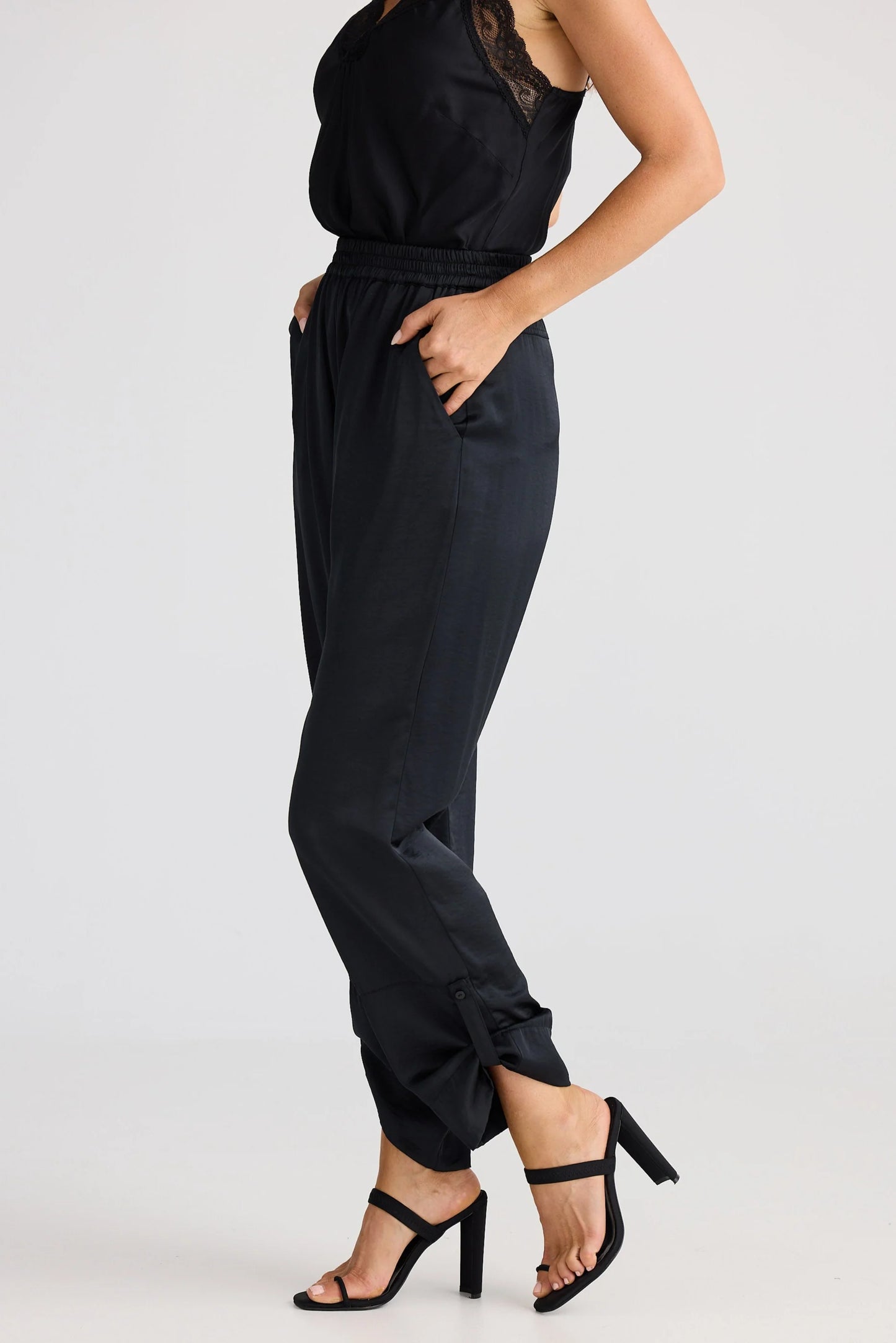 WONDERLAND PANT