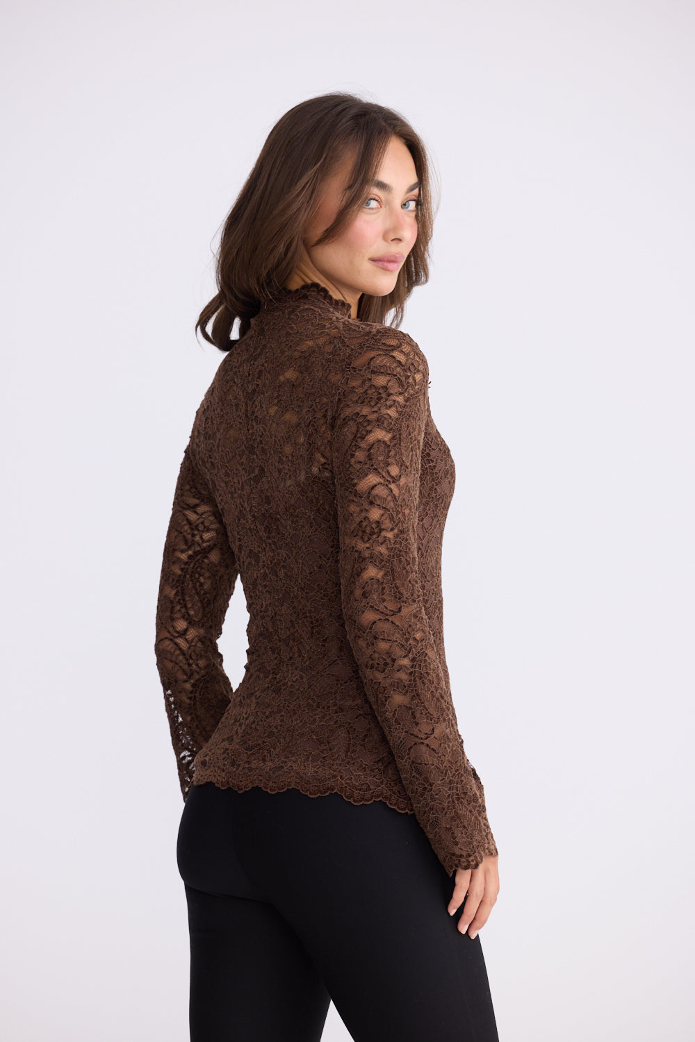 HOLLIS TOP