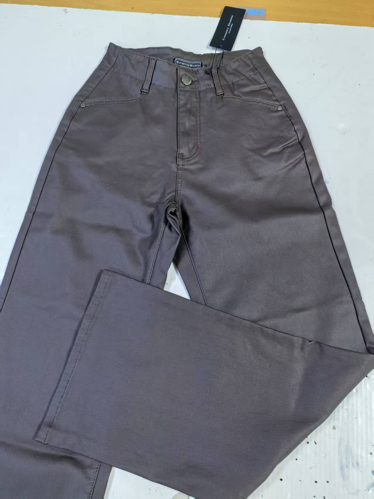 WET LOOK PANT