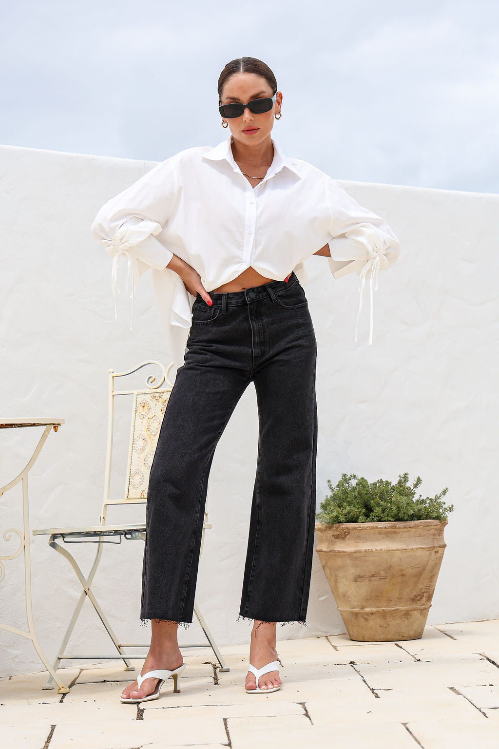 WIDE LEG STRAIGHT CUT JEAN