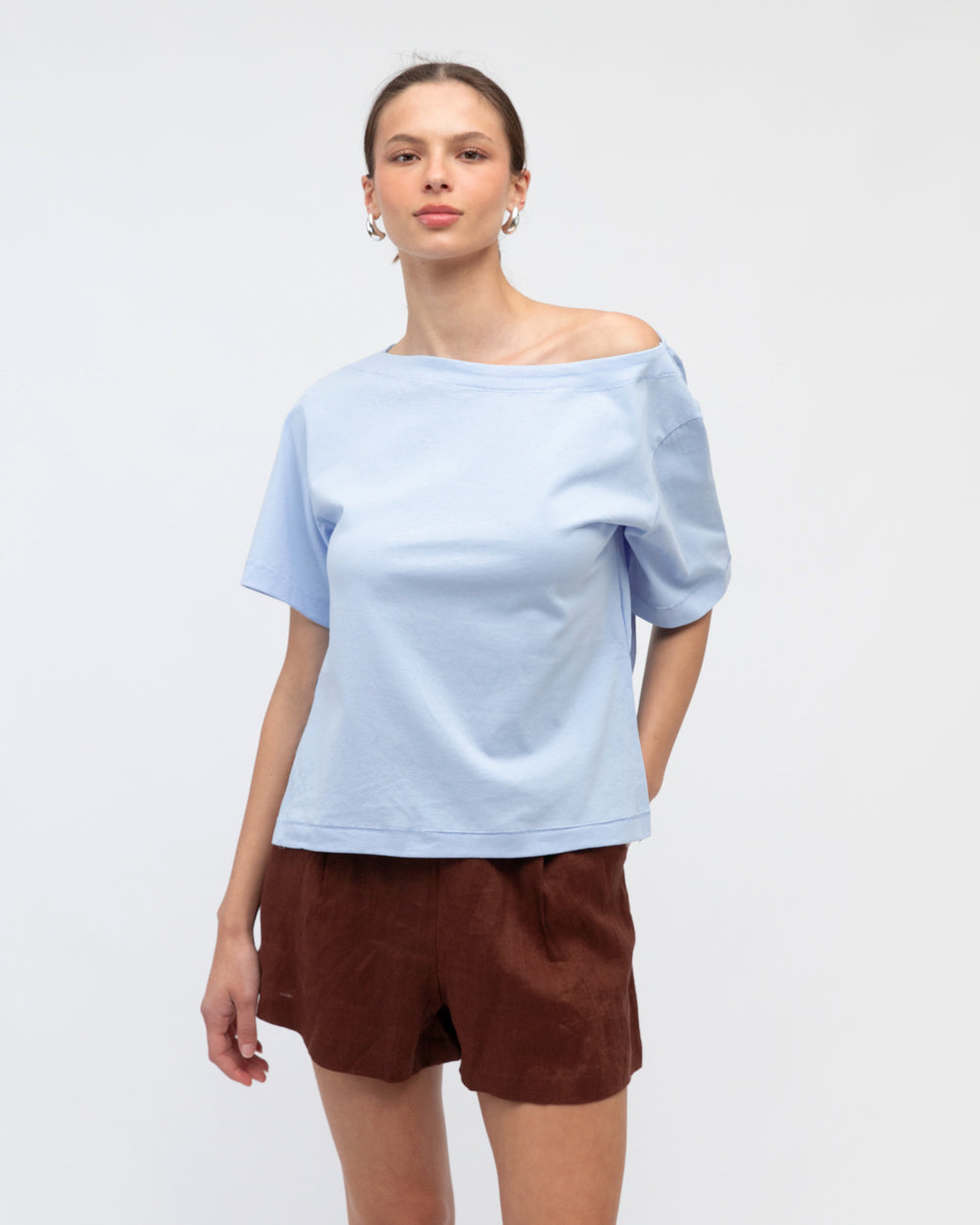 ASYNNETRICAL TEE