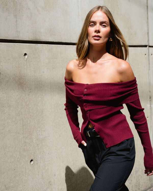 MONICA KNIT