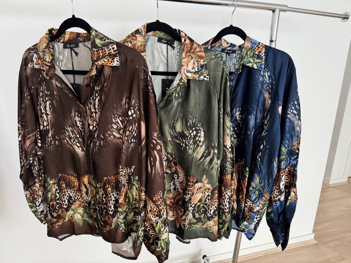 TIZIANA SILK TIGER SHIRT