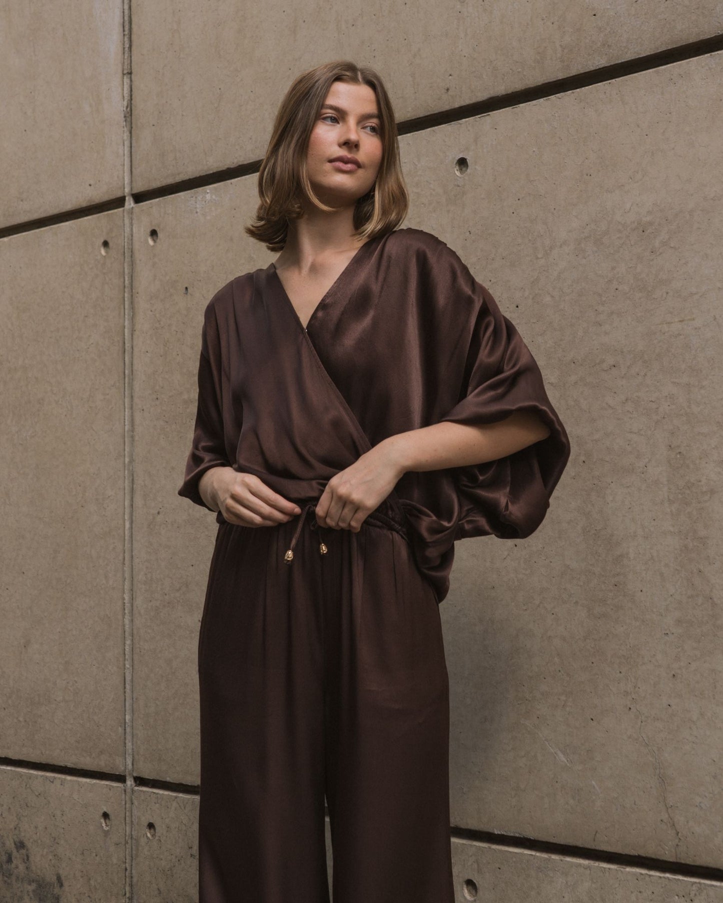 SATIN CROSS OVERTOP