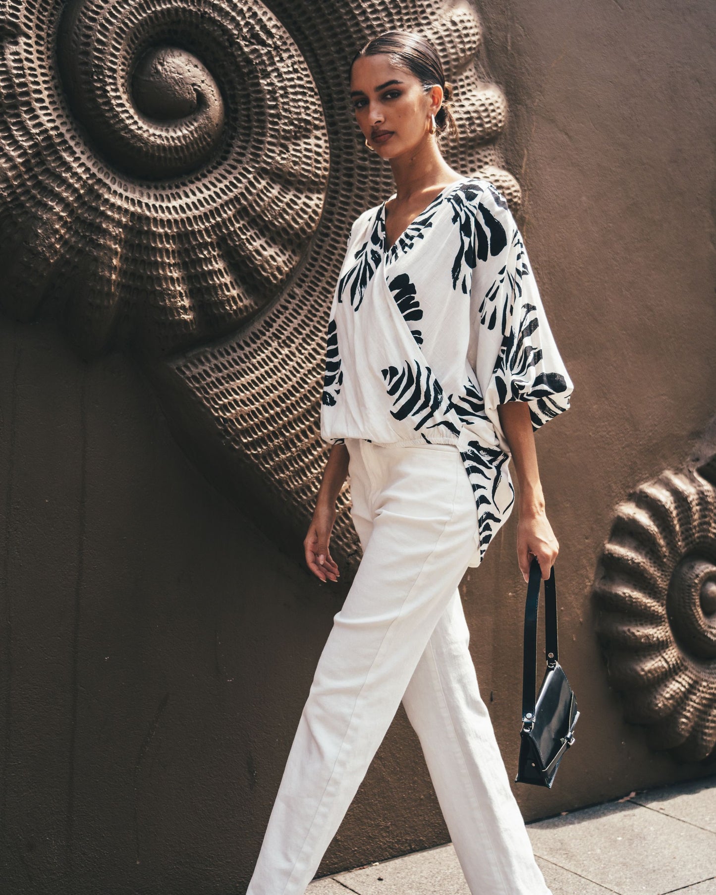 MIRAE CROSS OVER BLOUSE