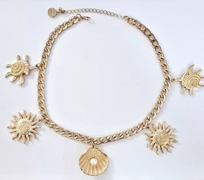 SHELL AND PEARL NECKLACE