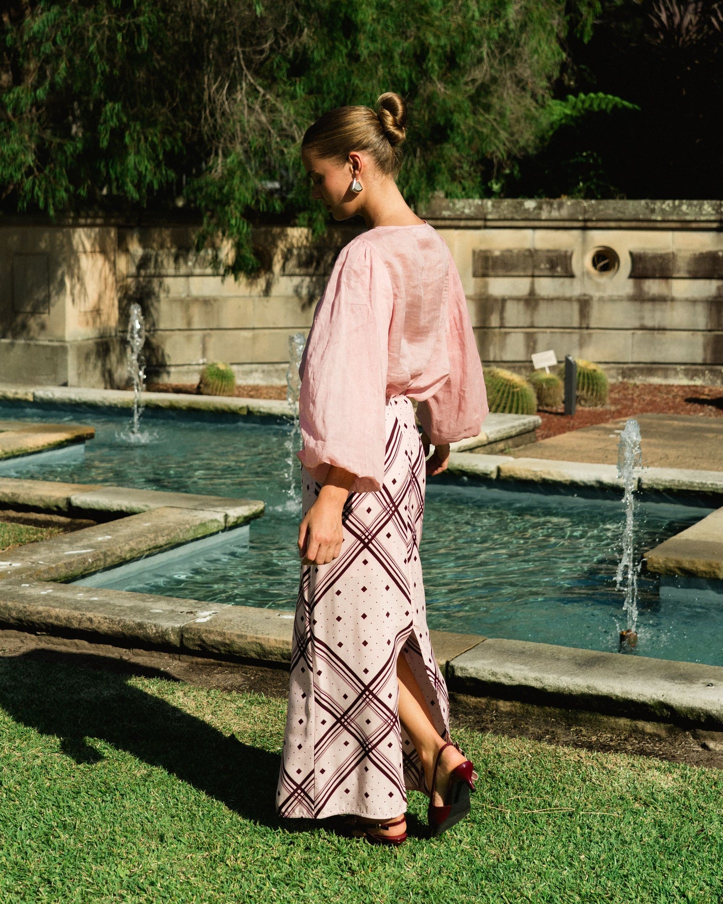 BELL BLOUSE