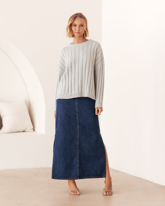 GREY KNIT