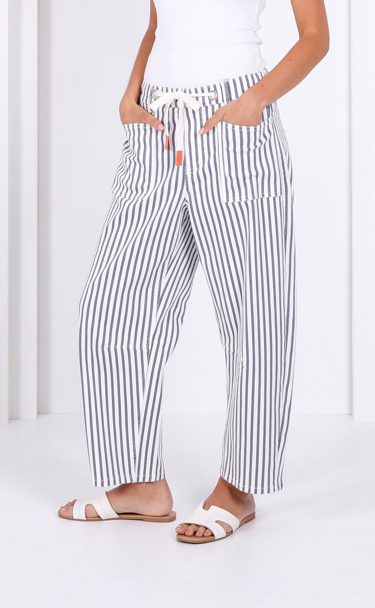 CARTER BARREL JEAN