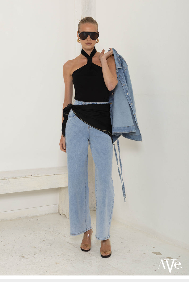 WIDE LEG JEANS