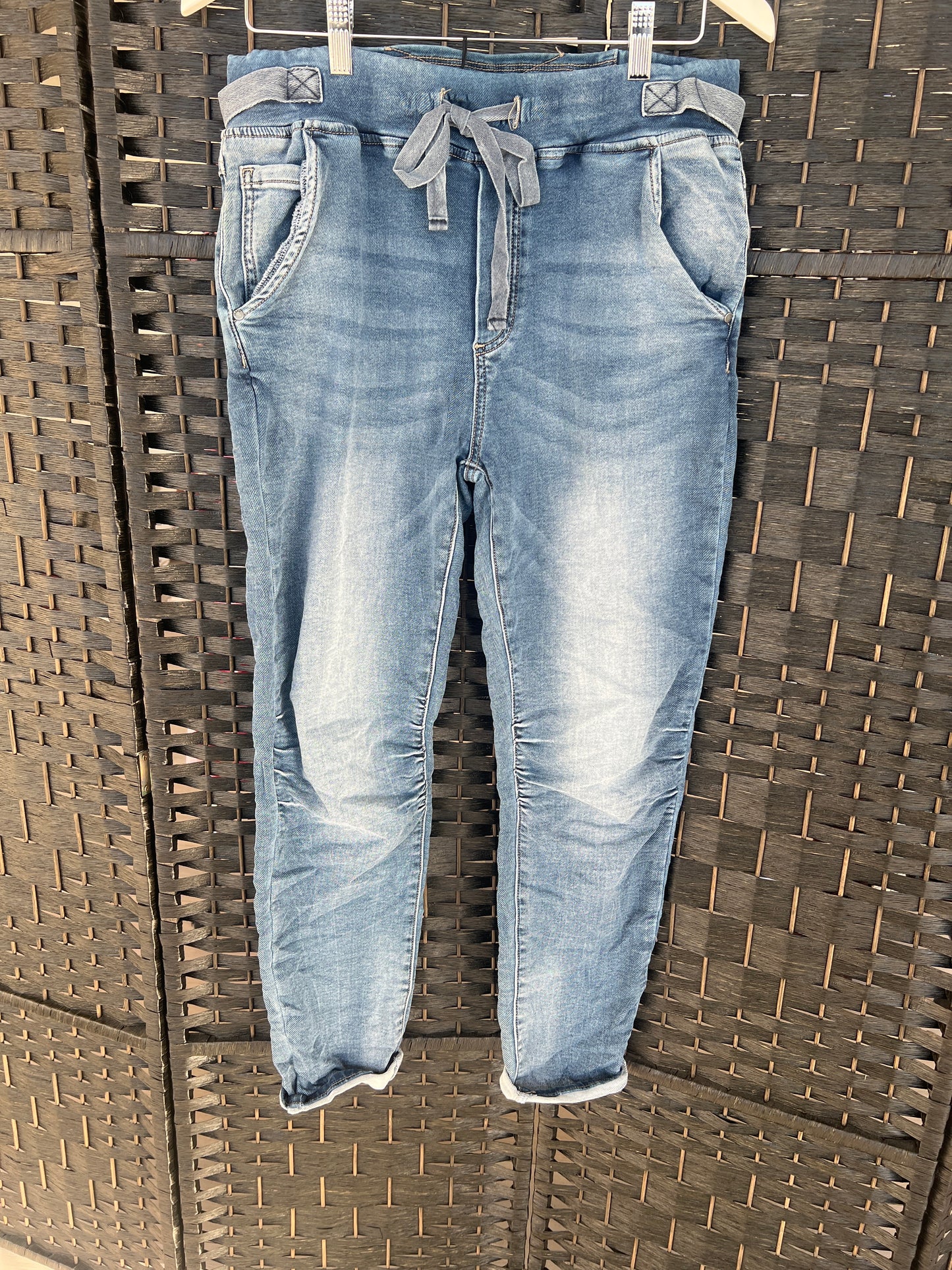KARA JOGGER