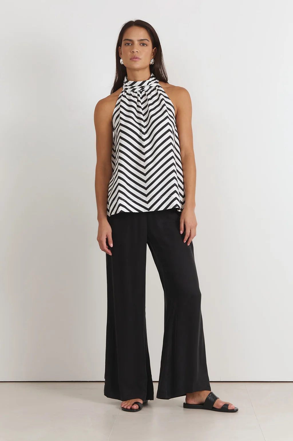 KENDRA HIGH NECK CHEVRON
