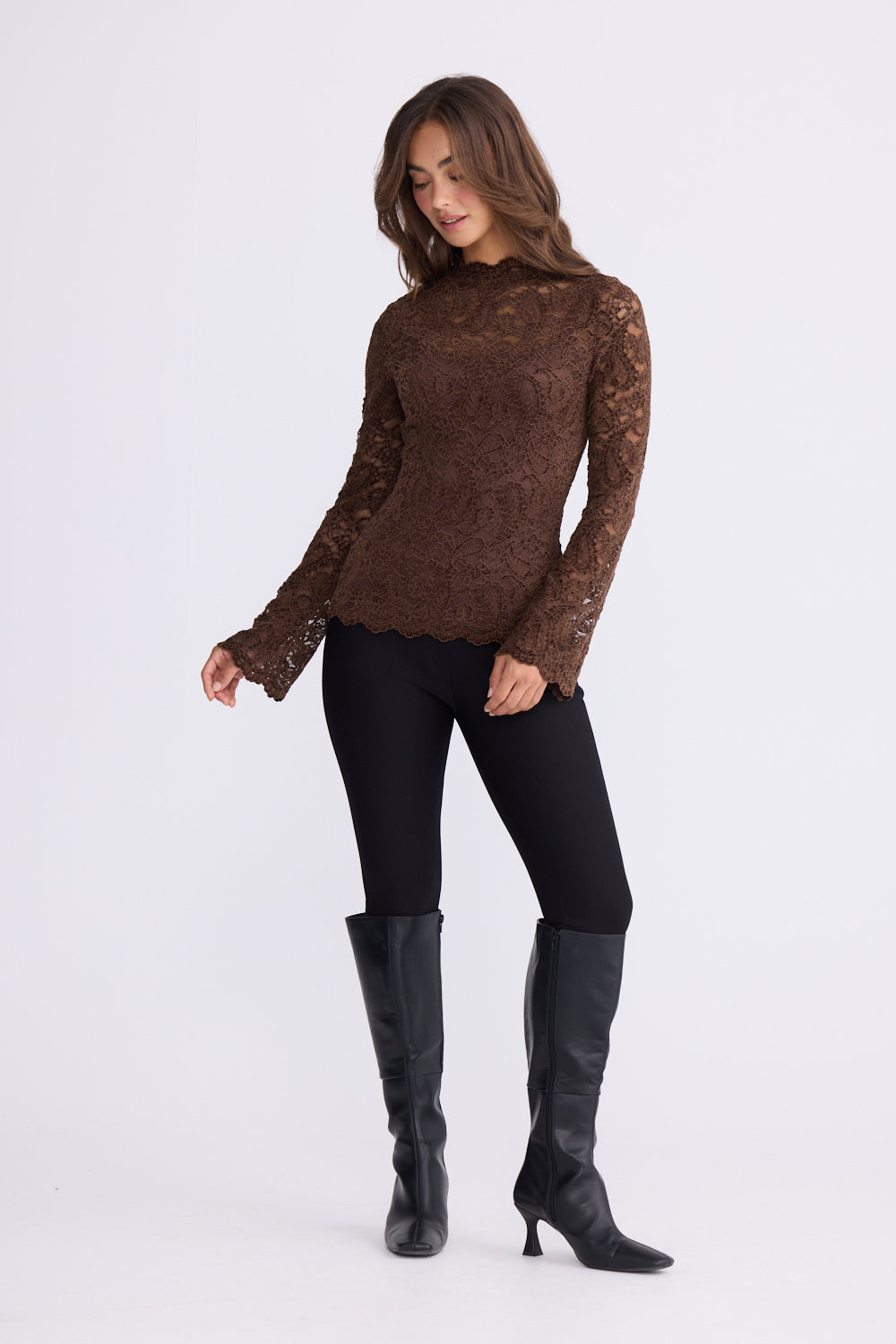 HOLLIS TOP