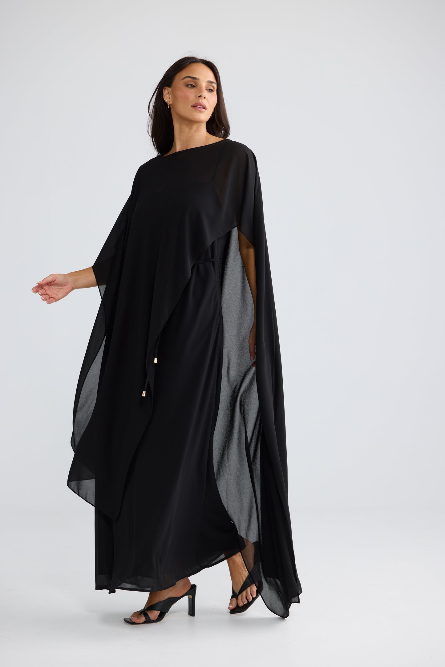 AVENUE CAPE