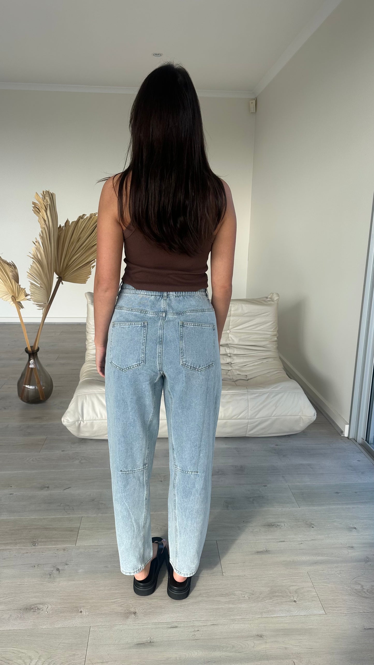 DINA BARREL JEAN