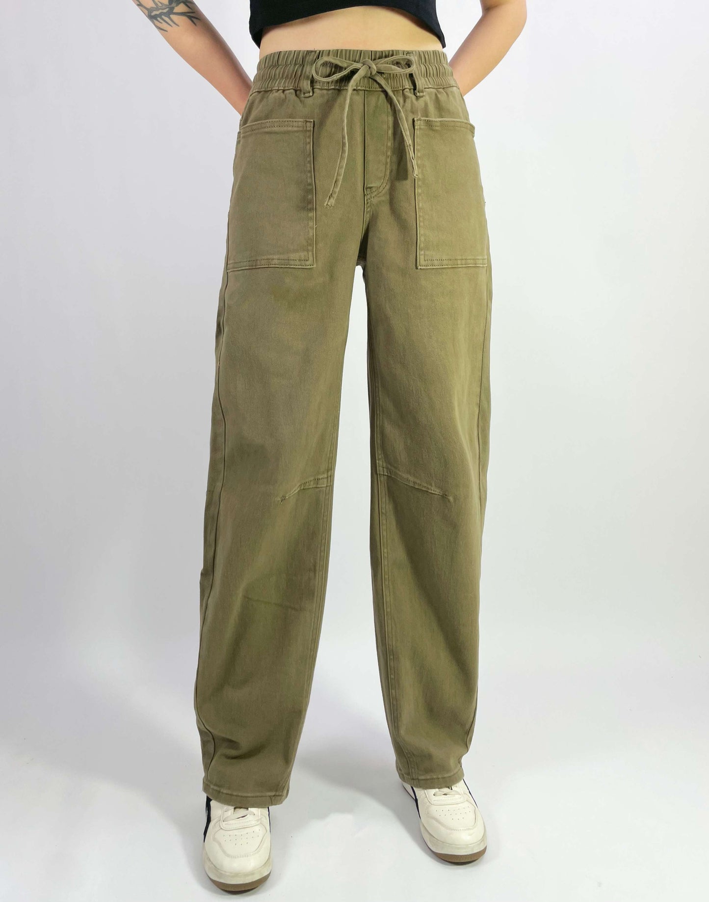 BARCELONA  BARREL JEAN