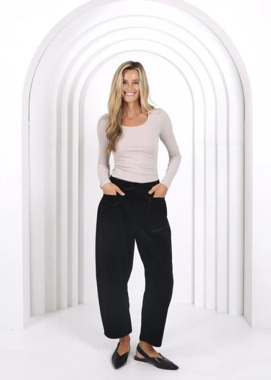 LEO BARREL CORDUROY