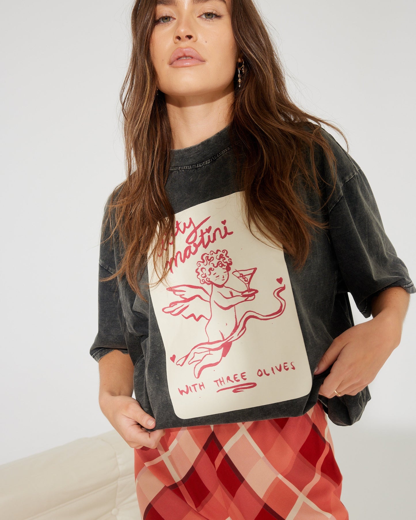 CUPID DIRTY MARTINI VINTAGE TEE