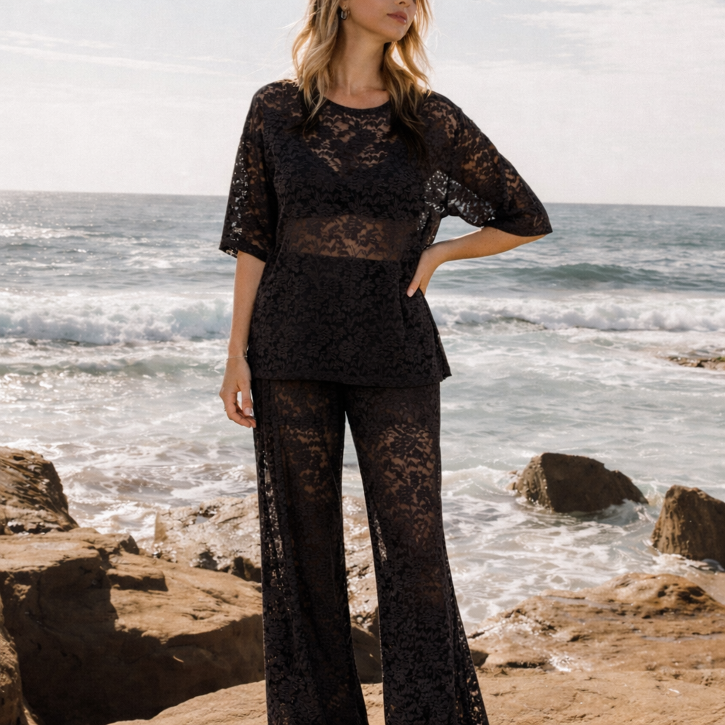DESI LACE TOP