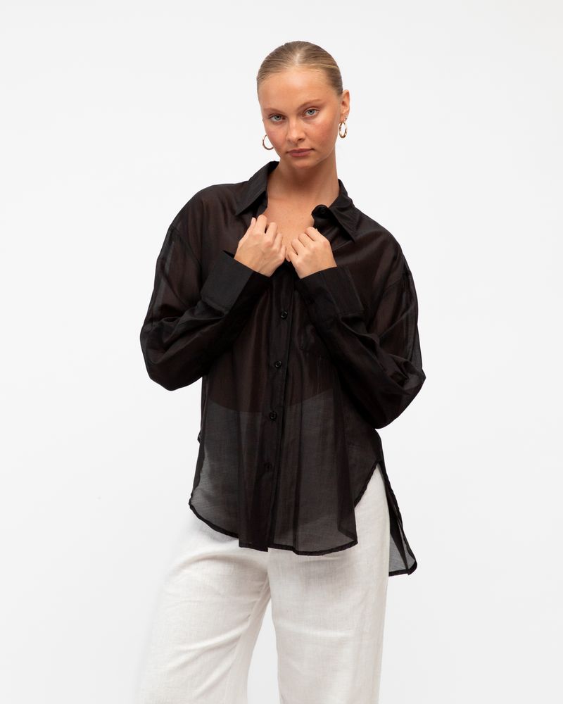 THE CLASSIC SHIRT