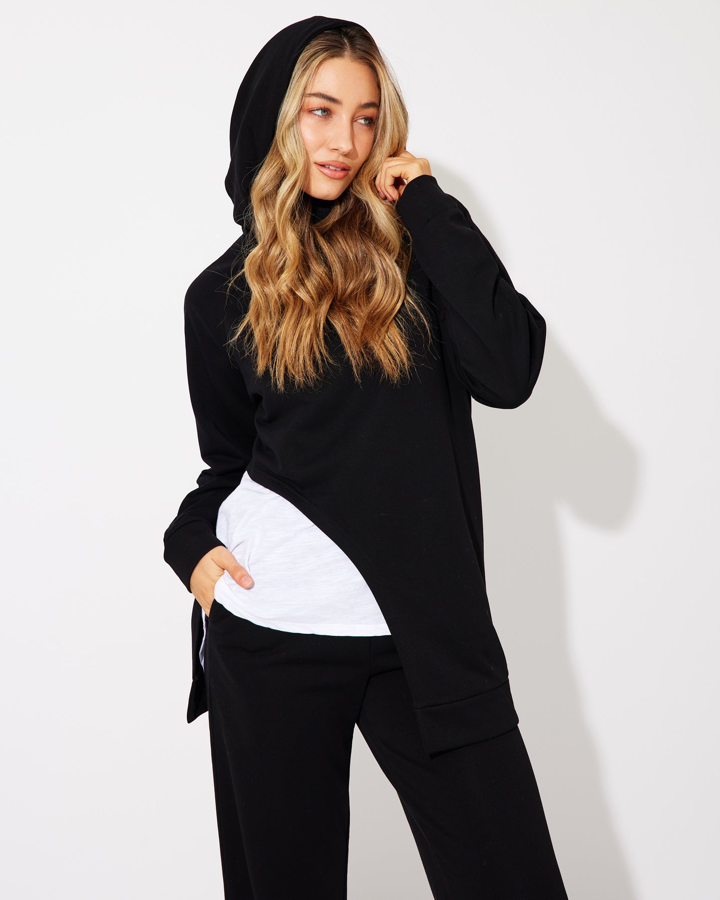 KARLI SPLIT SIDE TRACKY