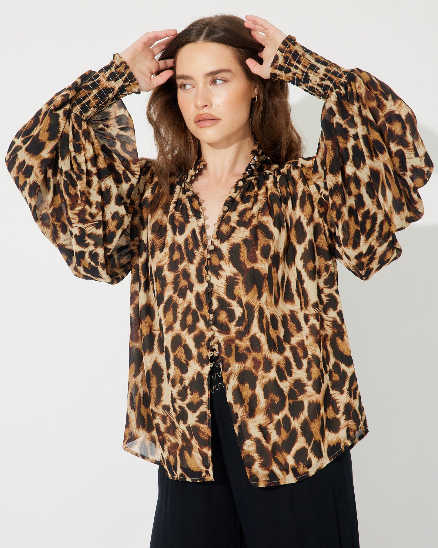 ANIMAL DREAMS BLOUSE