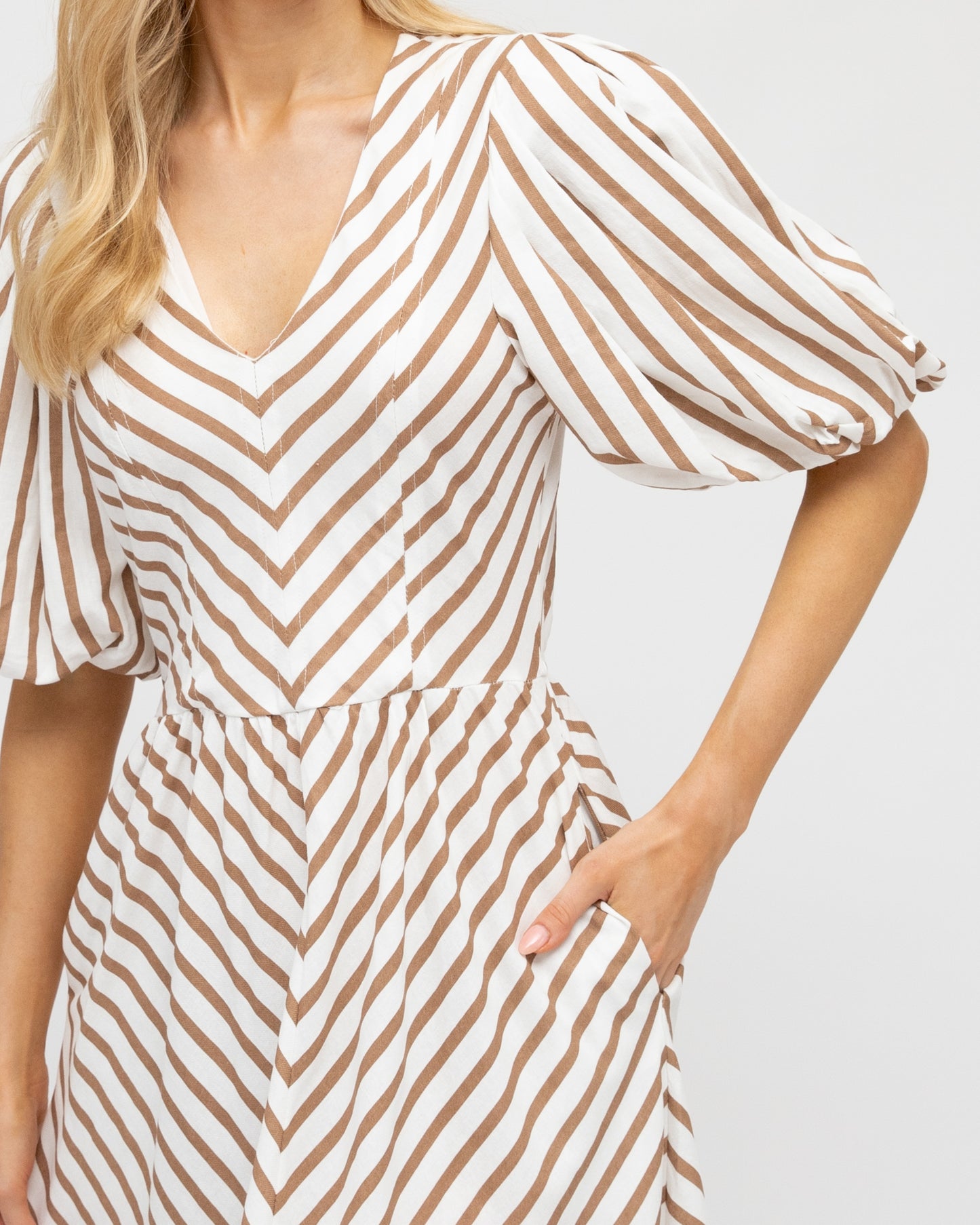 PUFF SLEEVE STRIPE MDID DRESS