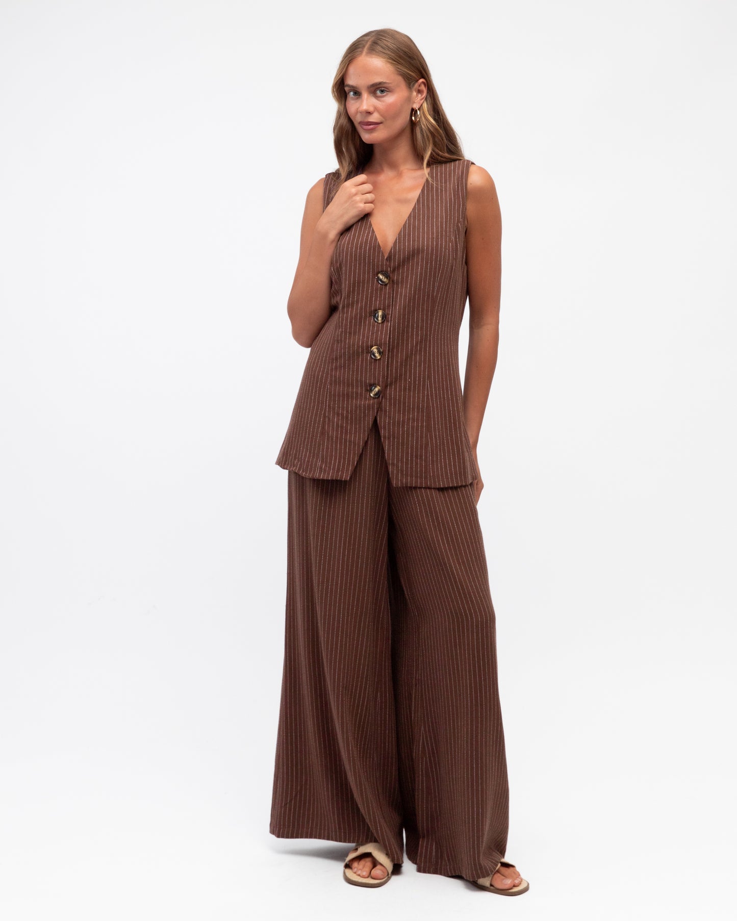LINEN VEST