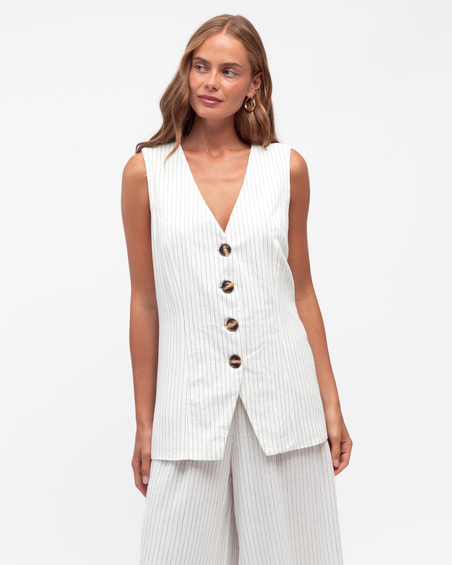 LINEN VEST
