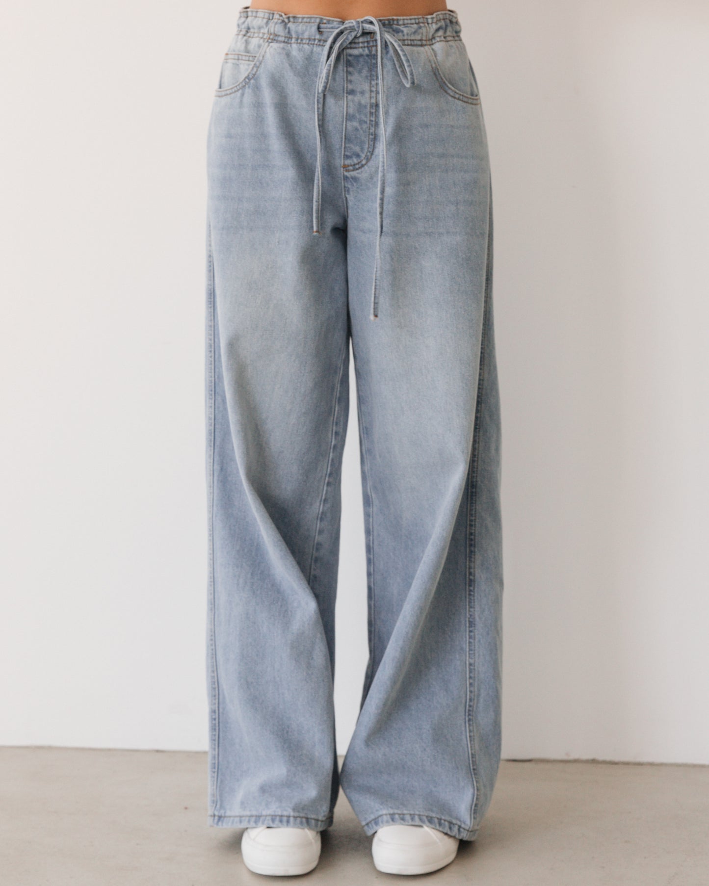 TIE WAIST DENIM PANT