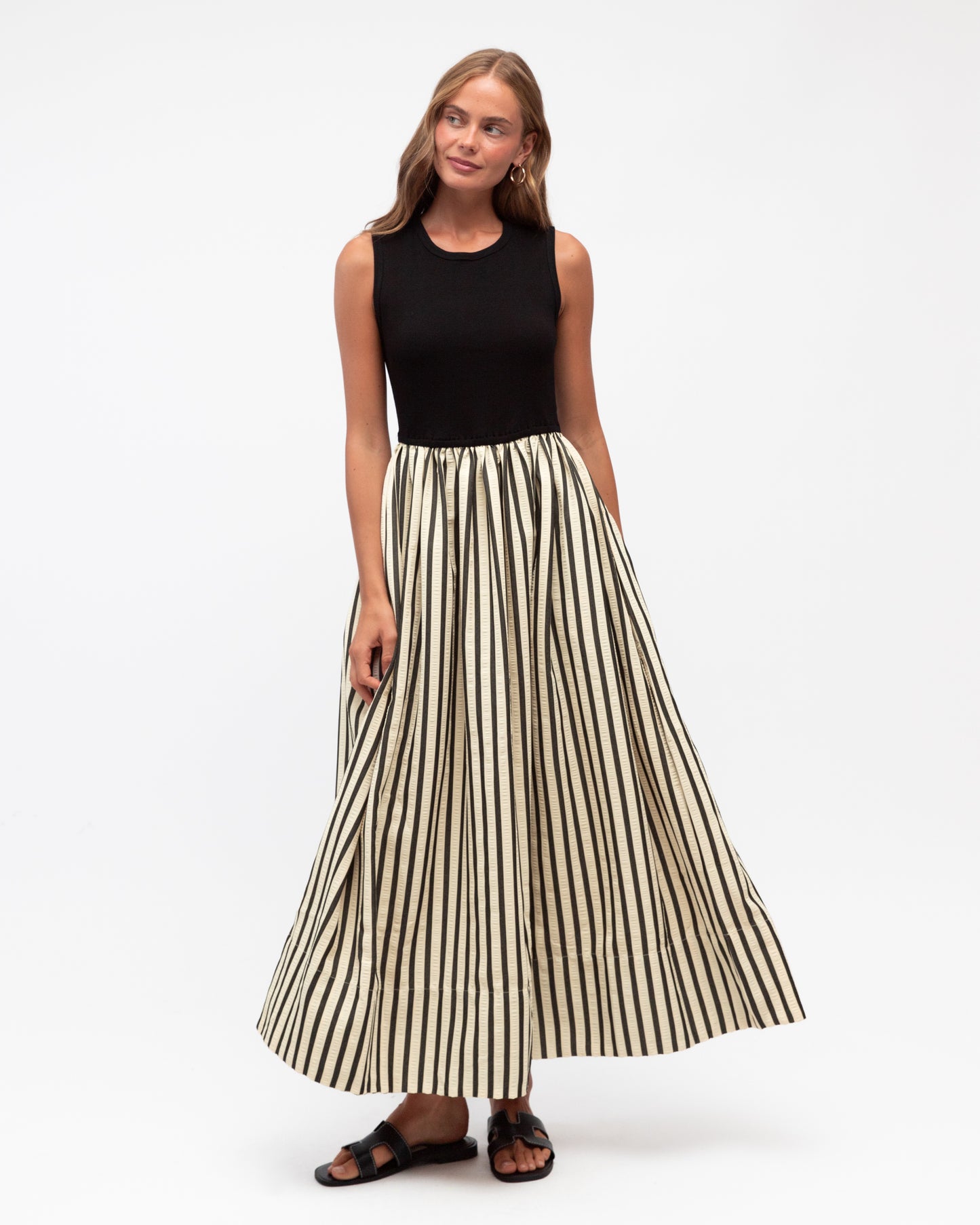 MEDIA DRESS