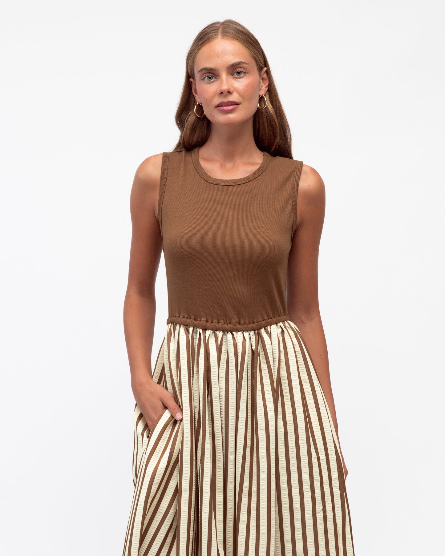 MEDIA DRESS