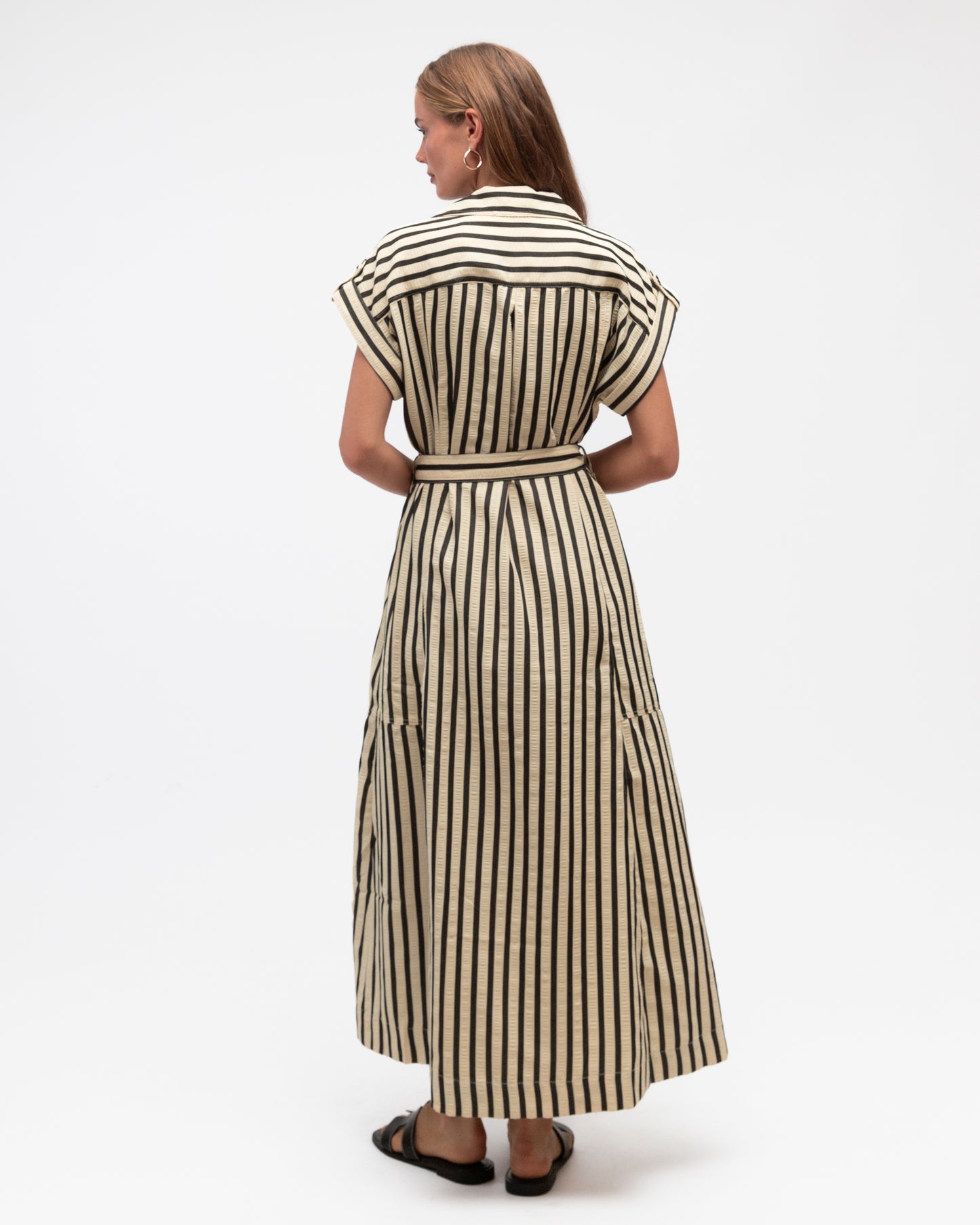 CLASSIC SHIRT DRESS