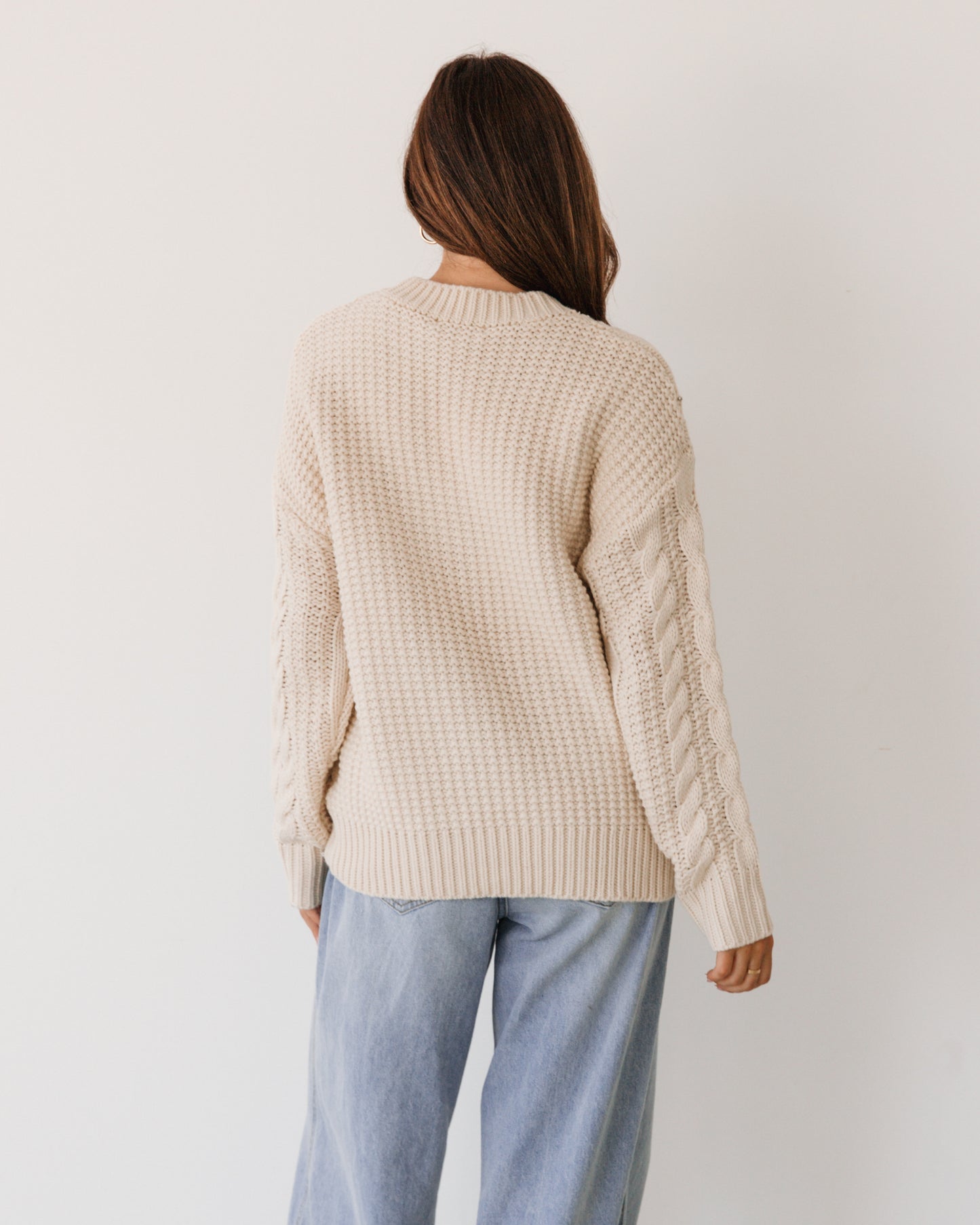 EMBELLISHED KNIT