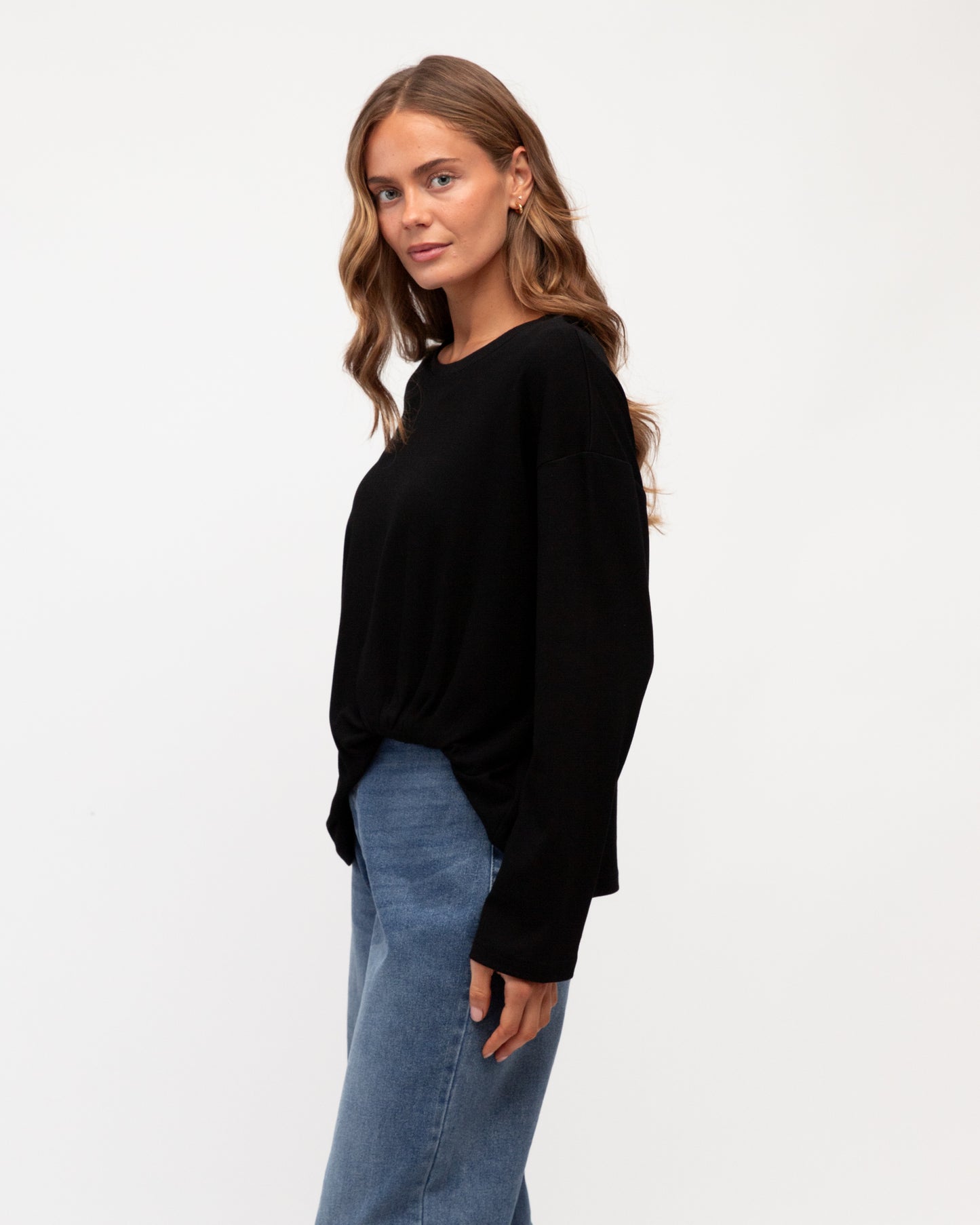 EAST TUCK TEE LONG SLEEVED