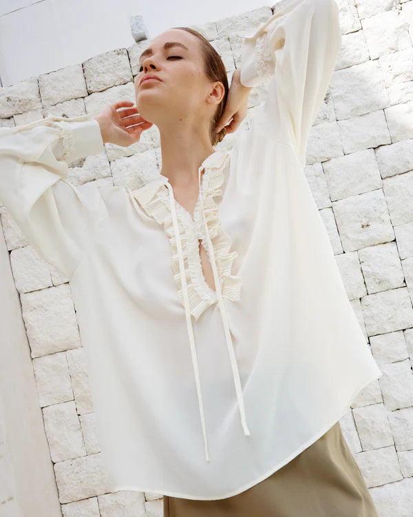 VICTORIA BLOUSE