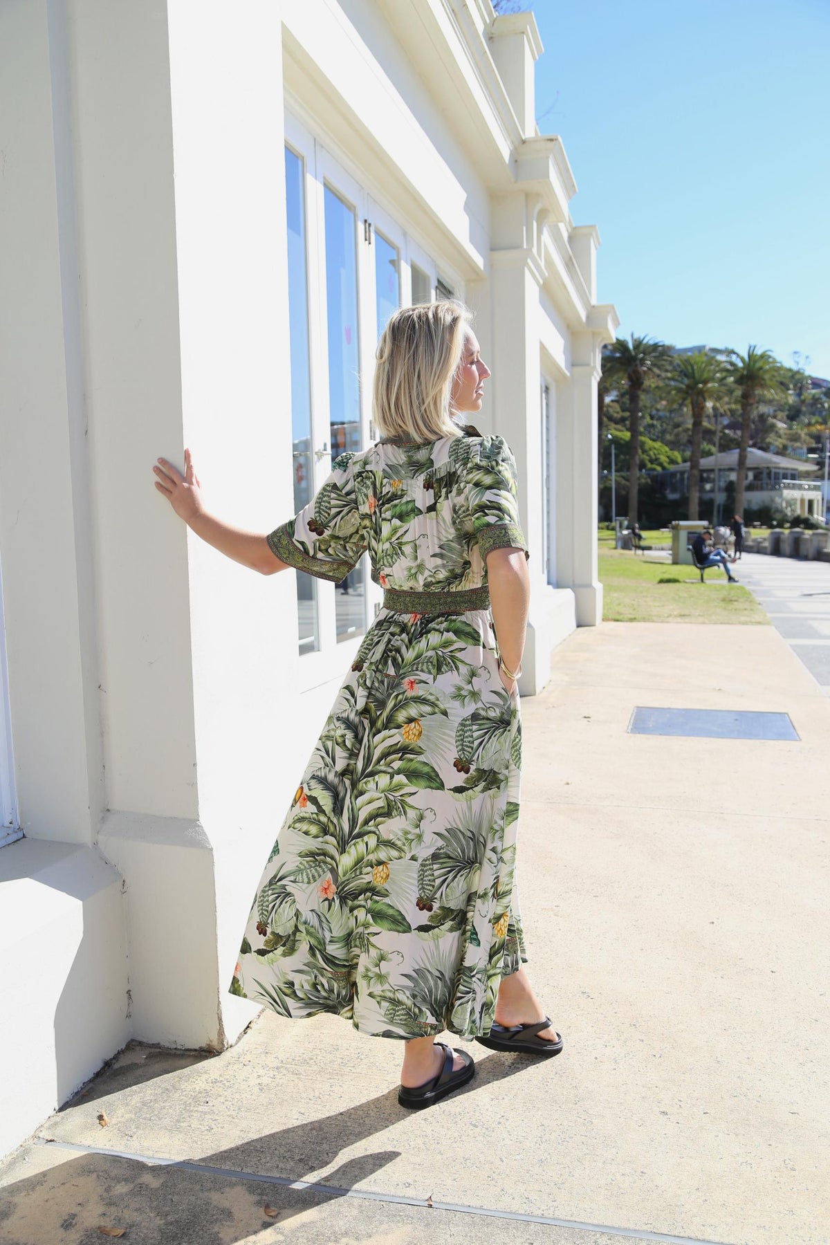 TROPICAL MAXI