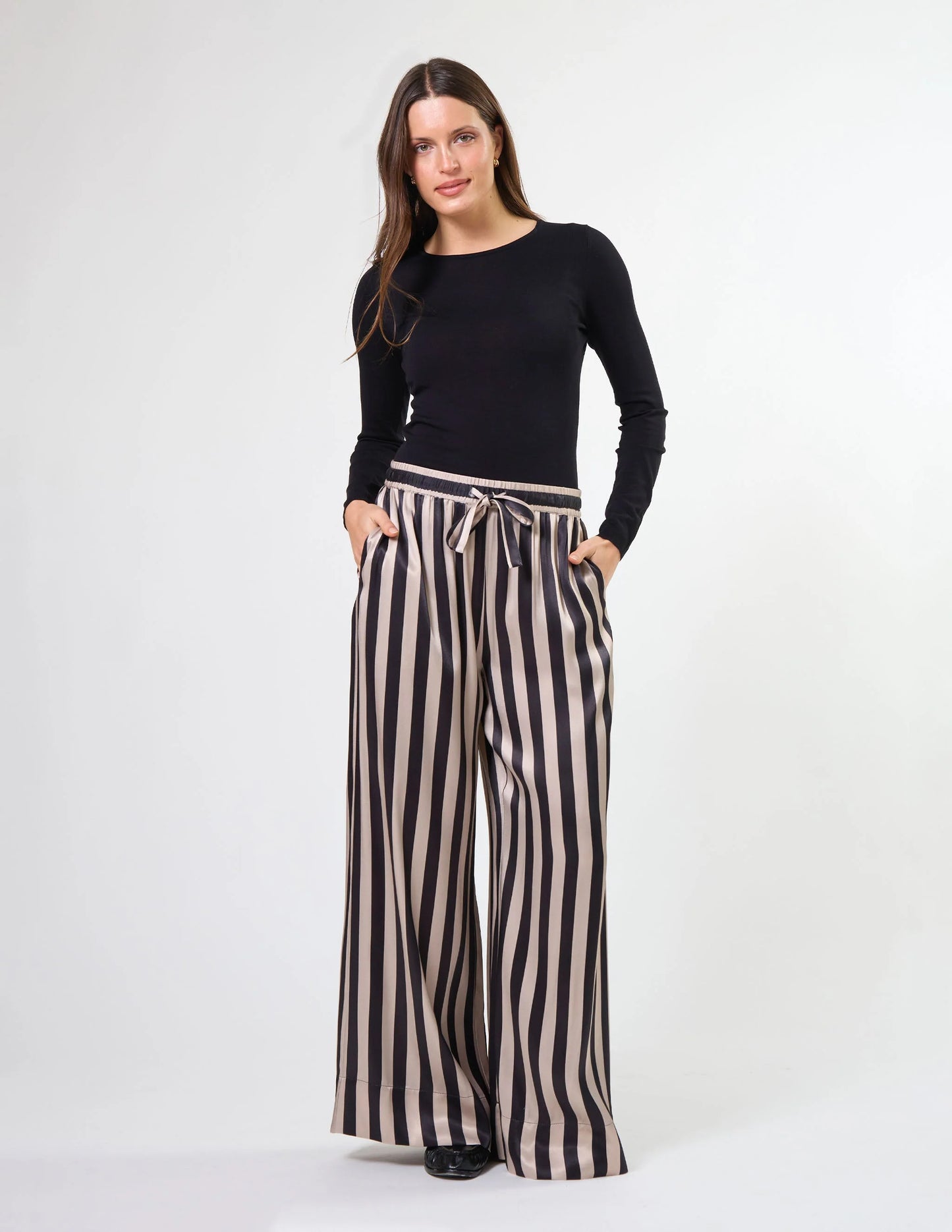 RUMI PANT