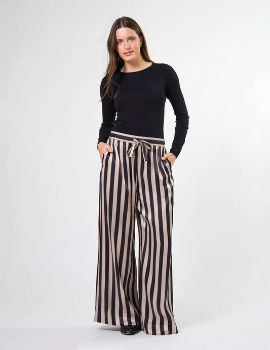 RUMI PANT