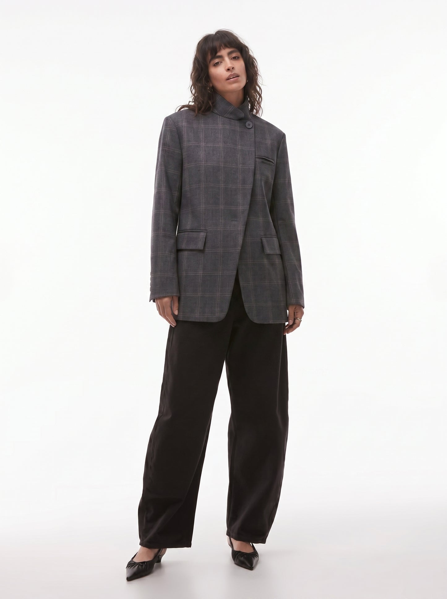 DR. BLAZER