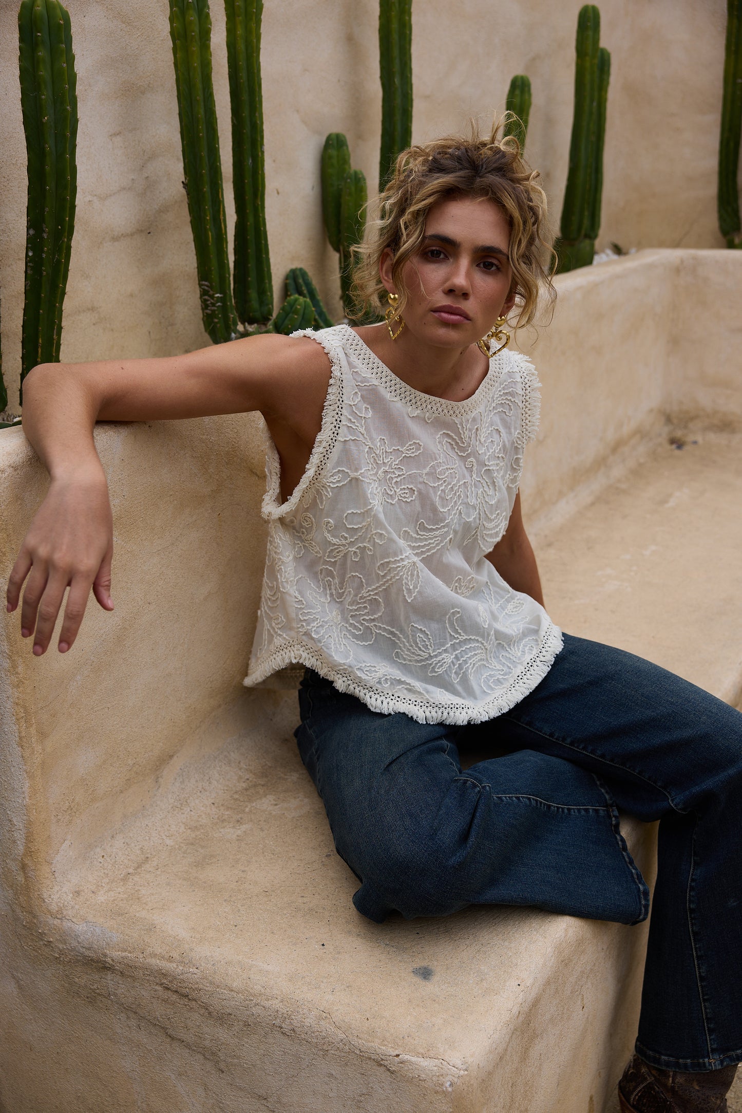 CHANTILLY TOP NATURAL EMBROIDERY